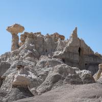 Big and White Hoodoo